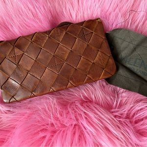 Vilenca Holland, Weaved Leather Wallet, Brown